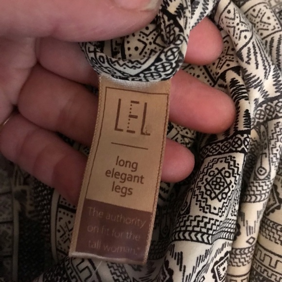 LEI print black & white open front kimono ,swimwear cover up w/ fringe NWT - Picture 8 of 9